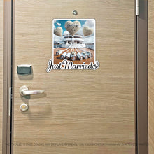 Load image into Gallery viewer, Just Married - Cruise Magnet - w/ Traditional Newlyweds Tin Cans and Large Heart Flower Bouquets